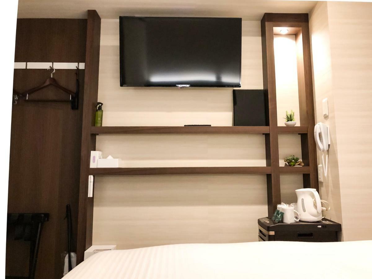 Nanba Minami Crystal Hotel Osaka Buitenkant foto
